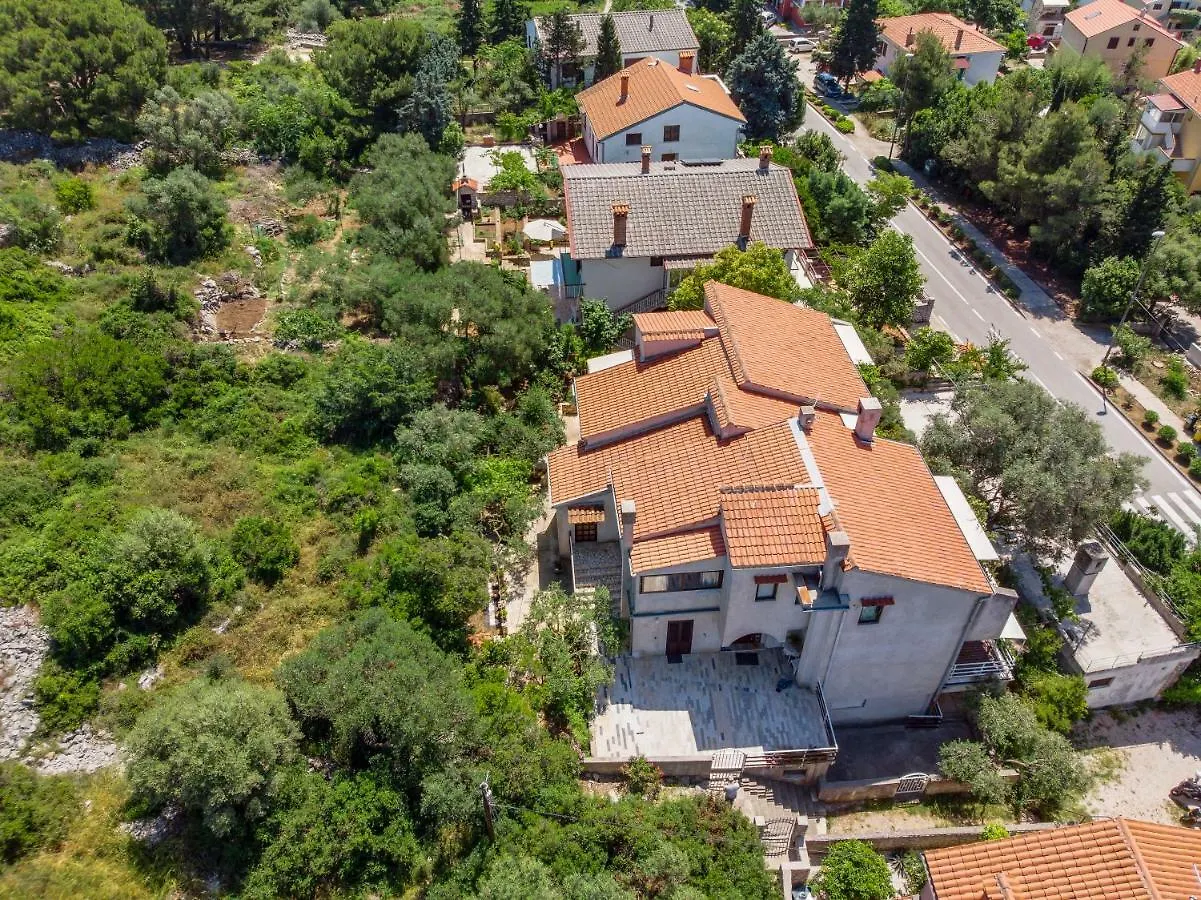 Apartments Mirella Mali Losinj